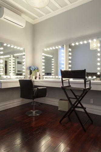 1000+ images about Makeup & Hair Studio Ideas on Pinterest ... Hair And Makeup Room, Make Up Studio Ideas, Makeup Artist Room, Hair Studio Ideas, Makeup Studio Ideas, Makeup Room Design, Hair And Makeup Salon, Floating Desks, Makeup Room Diy