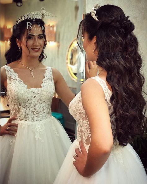 Sophisticated Crown Hairstyles for All Hair Types Half Up Half Down Wedding Hair With Crown, Bride Hairstyles With Veil, Bridal Hair Half Up Half Down, Crown Updo, Bridal Hair Tiara, Hairstyles For All Hair Types, Bridal Hair Half Up, Wedding Hairstyles With Crown, Hairstyles With Crown