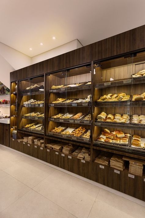 Pan Shop Design, Bakery Store Design, Bakery Design Ideas, Bakery Interior Design, Bakery Shop Interior, Store Shelves Design, Bakery Shop Design, Bakery Store, Bakery Interior