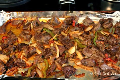 Chuck Steak Fajitas, Oven Baked Steak Fajitas, Shaved Steak Fajitas, Veggies In The Oven, Baked Fajitas, Oven Fajitas, Oven Baked Steak, Fajita Ingredients, Shaved Steak