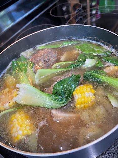 Bulalo Recipe Filipino Food, Bulalo Soup, Bulalo Recipe, Nilagang Baka, Recipe Filipino Food, Soul Food Menu, Ground Beef And Cabbage, Traditional Mexican Food, Beef Soup Recipes