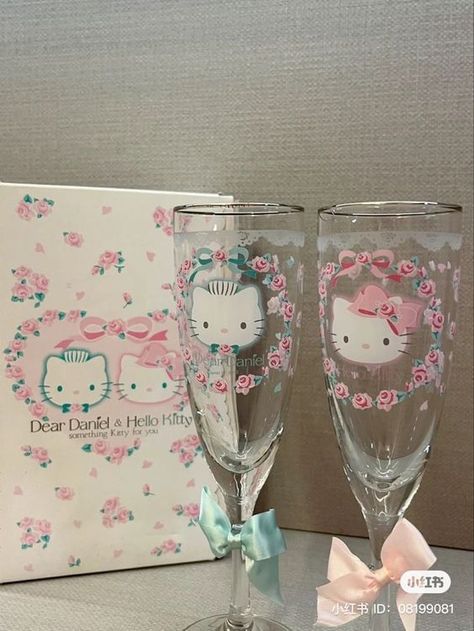 Hello Kitty Glasses, Dr Belongings, Hello Kitty Wedding, Dear Daniel, Tapeta Z Hello Kitty, Hello Kitty House, Hello Kitty Rooms, Kitty Items, Hello Kitty Aesthetic