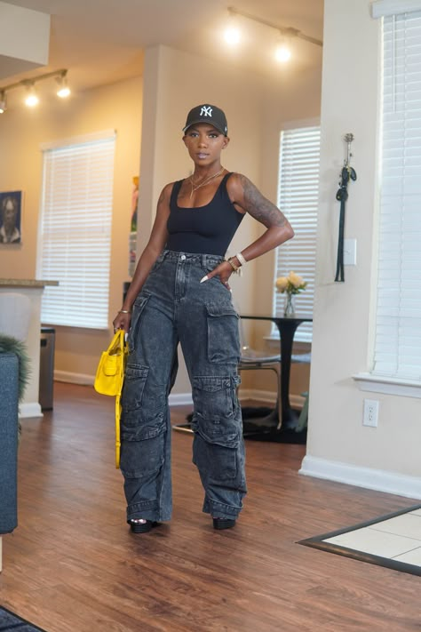 Colored Denim Outfits, Cute Jean Outfits, Hairstyles With Weave, Woman Hairstyles, Concert Fit, Cute Outfits With Jeans, Classy Casual Outfits, Looks Black, Classy Casual