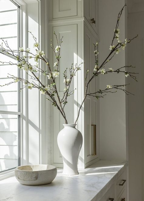 Afloral-White-Tall-Vase Montevideo, Flower Decorations On Floor, Branch Flower Arrangements, Branch Arrangements Decor, Tall Branches In Vase, Large Branches In Vase, Faux Branches In Vase, Vase Branches Decor, Small Vase Decorating Ideas