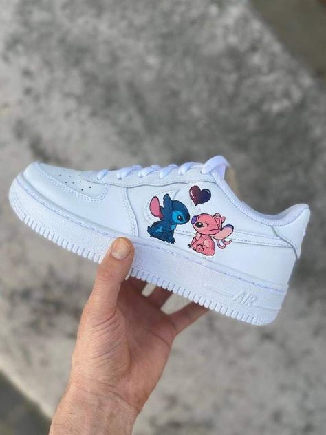 Custom Sneakers Diy, Ear Tattoo Ideas, Custom Shoes Diy, Diy Sneakers, Nike Shoes Air Force, Trendy Shoes Sneakers, Cute Nike Outfits, White Nike Shoes, Nike Shoes Girls