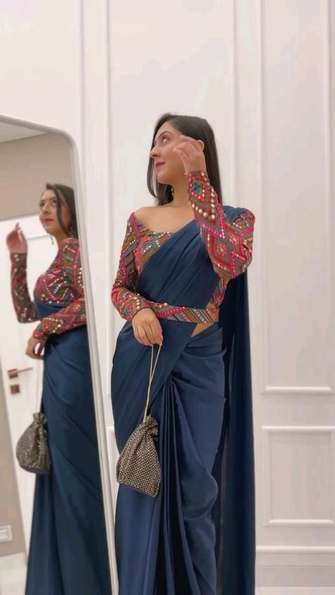 Sarees For Girls, Saree Wearing Styles, Simple Saree Designs, Fancy Sarees Party Wear, Beautiful Casual Dresses, Draping Fashion, Casual Indian Fashion, Saree For Women, Ladies Blouse Designs