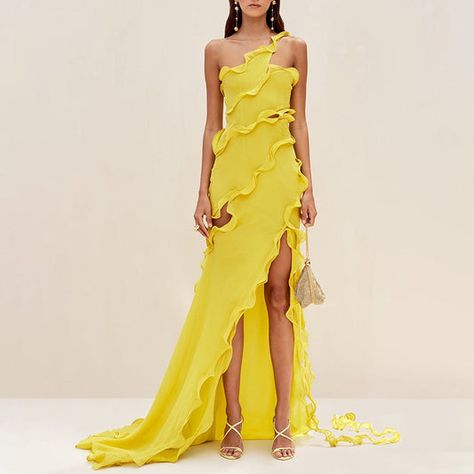 Search: 150 results found for "yellow dresses" – Kbronz Wedding Lunch Outfit Guest, Resort Wedding Guest Attire, Classy Cocktail Dress, Yellow Long Dress, Vacation Fits, Cruise Fashion, Resort Chic, Resort Wear For Women, Look Formal