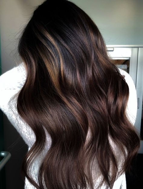 Babylites Brunette, Bronze Babylights, Balayage On Dark Brown Hair, Dark Brunette Balayage, Dark Balayage, Dark Brown Balayage, Balayage Straight, Balayage Straight Hair, Balayage Long Hair