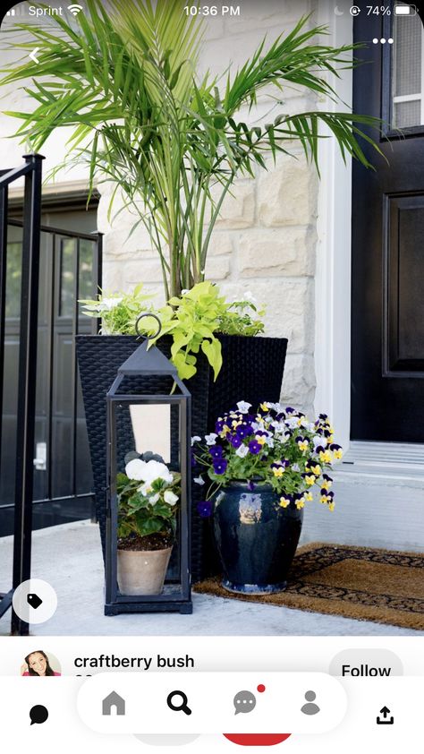 Porch Seating, Veranda Design, Front Porch Flowers, Entry Porch, Deck Decor, Porch Plants, Porch Flowers, Porch Planters, Summer Front Porches