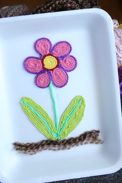 Yarn Painting For Kids (Huichol Style Yarn Art) - Happy Hooligans Yarn Canvas Art Ideas, Yarn Painting For Kids, Yarn Art Ideas, Woollen Crafts Ideas, Yarn Painting Art Ideas, Wool Art Ideas, Different Art Styles Ideas Inspiration, Yarn Art For Kids, Yarn Art On Canvas