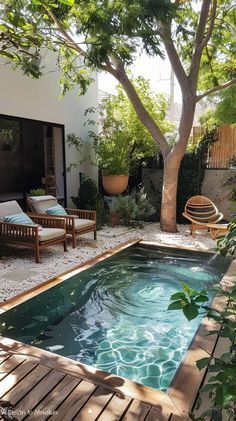 Ideas De Piscina, Small Modern House, Exterior Drawing, House Exterior Paint, Pool Landscape Design, Small Pool Design, Small Pools, Dream Pools, Backyard Spaces