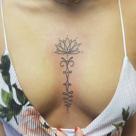 Beautiful sternum tattoo. Pic by Ready Steady Ink Sternum Tattoos For Women, Brust Tattoo Frau, Sternum Tattoos, Sternum Tattoo Design, Tato Dada, Small Flower Tattoos, Chest Tattoos For Women, Sternum Tattoo, Unique Tattoo Designs