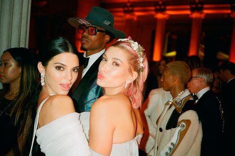 See Kendall Jenner�’s Personal Photographs From Inside the Met Gala 2018 Kendall Jenner Met, Kendall Jenner Met Gala, Kendall Jenner Makeup, Met Ball, Leyte, Mario Testino, Vogue Covers, Hailey Baldwin, Barbara Palvin