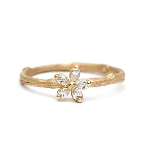 Gem-Set Daisy Ring Sun In The Morning, Sofia Kaman, Face The Sun, Stacked Diamond Bands, Flower Diamond Ring, Flowers Daisy, Favorite Engagement Rings, Simple Things In Life, Flower Rings