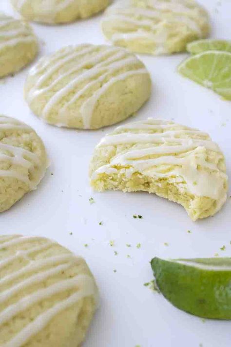 Key Lime Cookie Recipe, Lime Dessert Recipes, Healthy Key Lime, Key Lime Recipes, Key Lime Cookies, Key Lime Desserts, Chocolate Rice Krispie Treats, Lime Cookies, Lime Desserts