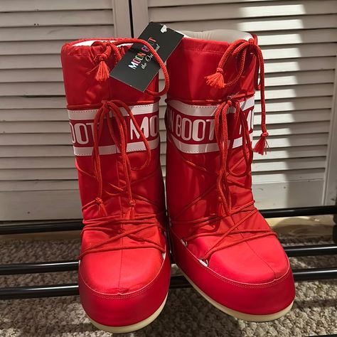 Red Moon Boots, Moon Boots Red, Moon Boots Outfit, Shopping Icon, Pretty Shoes Sneakers, Moon Boot, Boot Shoes, Shein Outfits, Chelsea Boots Men