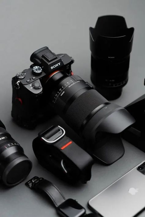 Sony Dslr Camera, Kamera Dslr, Canon Dslr Camera, Film Camera Photography, Nikon Dslr Camera, Camera Wallpaper, 3d Camera, Best Dslr, Professional Camera