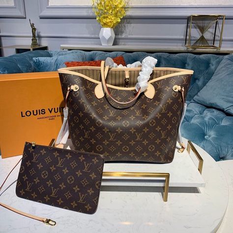 Louis vuitton neverfull pm