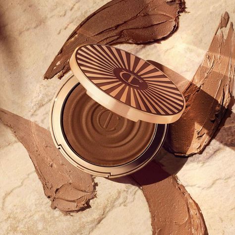 Cream Bronzer, Dream Cream, Makeup Is Life, Makeup Obsession, Makeup Essentials, Aesthetic Makeup, Charlotte Tilbury, Sun Kissed, Photography Inspo