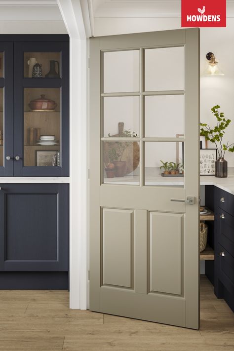 Introducing Howdens Colonial White Glazed Internal Door, the perfect addition to enhance your home. With its timeless design and elegant glazing, this door combines functionality and aesthetics seamlessly. Create a transition between rooms while allowing natural light to flow. Whether it's for your kitchen or other living space, this glazed door is a versatile choice that complements traditional kitchen designs. Explore our range of internal doors to discover the perfect fit for your home. Farmhouse Internal Doors, Internal Kitchen Door, Internal Doors Uk, Traditional Internal Doors, Victorian Doors Internal, Internal Porch Doors, Internal Doors With Glass Panels, Interior Glass Door, Internal Door