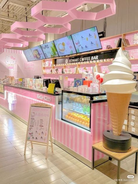 ♔ Glaces et Bonbons ♔ Candy Store Bakery And Ice Cream Shop, Ice Cream Cafe Interior, Ice Cream Cafe Interior Design, Heladerias Ideas Decoracion Inspiration, Ice Cream Parlour Interior, Ice Cream Store Design, Pink Ice Cream Shop, Ice Cream Parlor Aesthetic, Heladerias Ideas Decoracion