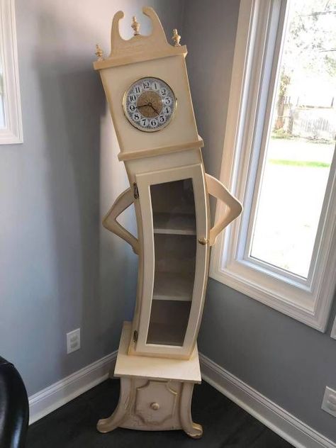 A Whimsical Grandfather Clock With a Sassy Stance Bühnen Design, Rooms Decoration, Weird Furniture, Unusual Furniture, Thrifted Home, Thrifted Home Decor, Whimsical Furniture, Dekor Diy, Thrift Store Crafts