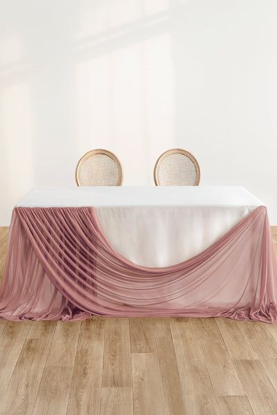 Table Drapes Ideas, Table Decorations With Cloth, Layered Table Cloth Ideas, Table Cloth Aesthetic, Terracotta Wedding Table Settings, Simple Sweetheart Table, Wedding Head Table Ideas, Sweetheart Wedding Table, Table Cloth Ideas