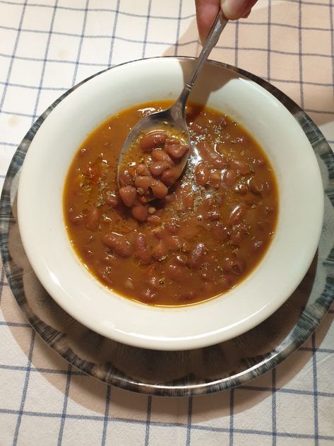 Red Bean Soup Recipe | Family Cooking Recipes Small Red Beans Recipe Crock Pot, Red Beans Soup Recipes, Dark Red Kidney Beans Recipe, Kidney Bean Soup Recipes, Red Bean Soup Recipes, Red Kidney Bean Recipes, Family Cooking Recipes, Kidney Bean Soup, Albanian Cuisine