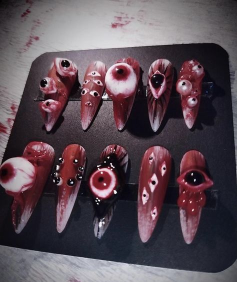 Demon Nails Aesthetic, Creepy Nail Ideas, 3d Goth Nails, Halloween Gore Nails, Gore Nails Art, Goth Nail Salon, Emo Gel Nails, Creepy Cute Nails, Gloomy Nails