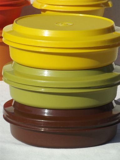 Retro 70s Tupperware containers Tupperware Containers, Melamine Dishes, Harvest Gold, Barbie Stuff, Vintage Tupperware, Retro 70s, Gold Orange, Tupperware, Old Things