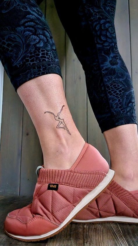 Tattoo Fire Dancer Tattoo, Dave Matthews Band Tattoos, Dmb Tattoo, Dancer Tattoo, Tattoo Ankle, Fire Dancer, Hair And Makeup Tips, Dave Matthews Band, Band Tattoo