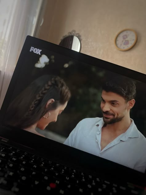 Turkish Shows Aesthetic, Turkish Drama Aesthetic, Turkish Series Aesthetic, Coffee Love Quotes, Turkish Aesthetic, Turkey Series, Romantic Love Couple, Turkish Tv Shows, Islamic Fashion Dresses