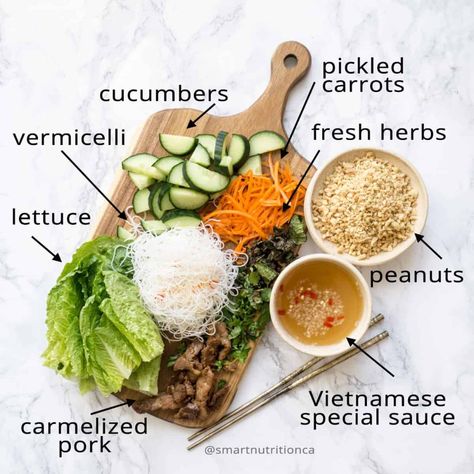 Vietnamese Vermicelli, Bun Thit Nuong, Thit Nuong Recipe, Vietnamese Grilled Pork, Vermicelli Recipes, Vietnamese Pork, Pickled Carrots, Special Sauce, Ethnic Food