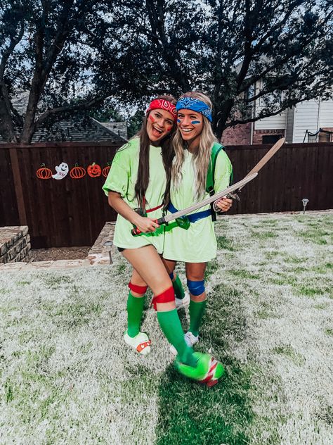 Teenage Ninja Turtle Costume, Teenage Mutant Ninja Turtles Costume For Women, Teenage Mutant Ninja Turtles Costume Teen Girl, Ninja Turtle Couples Costume, Ninja Turtle Costume Ideas, Ninja Turtles Costume Women's, Cute Ninja Turtle Costume, Sister Halloween Costumes Teenage, Ninja Turtle Diy Costume