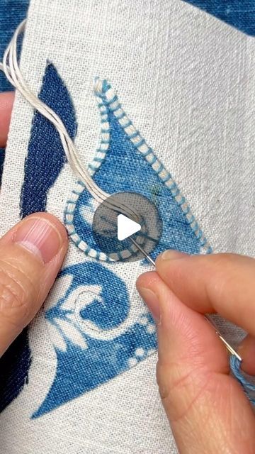 Hand Stitching Techniques, Crazy Quilt Stitches, Applique Art, Applique Stitches, Applique Tutorial, Abstract Embroidery, Chinese Embroidery, Free Ticket, Reverse Applique