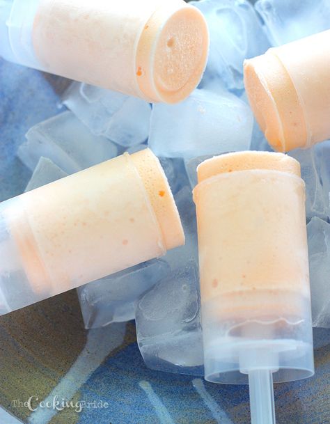 Make orange sherbet push up pops at home. This yummy, refreshing frozen treat only requires three ingredients! Push Pops Recipes, Push Pop Desserts, Sherbet Recipes, Push Up Pops, Cake Push Pops, Ice Cream Pops, Dessert In A Jar, Diy Ice Cream, Kids Treat