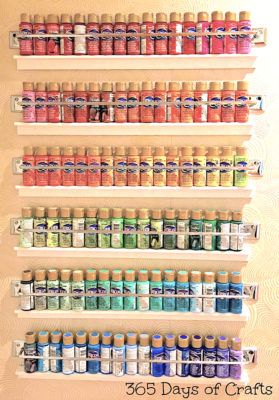 Paint Storage Diy, Craft Storage Ideas For Small Spaces, Diy Craft Room Storage, Craftroom Storage, Craft Paint Storage, Craft Storage Cabinets, Storage And Organization Ideas, Small Craft Rooms, Craft Supply Storage