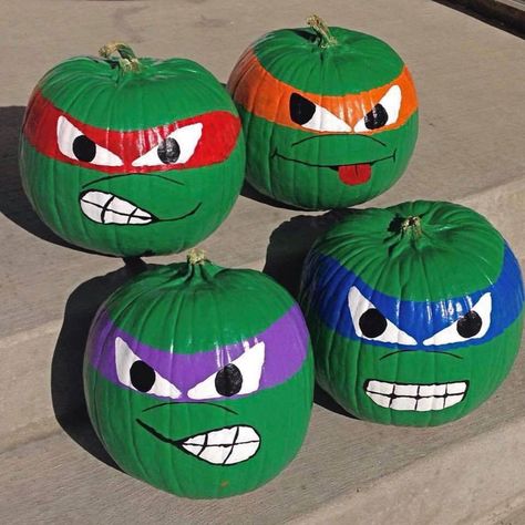 Pumpkin Ideas Easy, Pumpkin Painting Ideas Easy, Easy Pumpkin Painting Ideas, Halloween Pumpkin Painting Ideas, Cute Painted Pumpkin Ideas, Halloween Pumpkin Decorating, Halloween Pumpkin Painting, Ninja Turtle Pumpkin, Painting Pumpkin Ideas