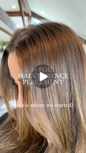 CARLY  ZANONI • Color & Placement Expert For Hairstylists on Instagram: "17 FOIL MAINTENANCE PLACEMENT! Save this post for later 🫶🏼  Some maintenance appointments require a lot of foiling, but if you’re wanting more dimension and a guaranteed placement to be sure you do NOT overfoil, this is one of my faves!   NOTES: 👉🏼 every foil was weaved and backcombed (I used my Blonde Chronicles Diffuser brush which is available at the link in my bio!)  👉🏼 every foil was also OVER DIRECTED. This is SO important because it creates such a soft blend!  Was this video helpful? Let me know below!   ⚠️ BCU fam: this placement is covered in the “3 Layers Of Lived In” video" Brown Hair Foils, Blonde Chronicles, Lightening Dark Hair, Diy Balayage, Hair Color Placement, Blonde Foils, Hair Foils, Foil Highlights, Redken Shades