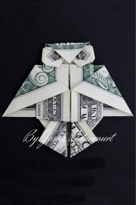 PLEASE VISIT MY CHANNEL.  In this tutorial I will show you how to fold this TWO DOLLARS Origami OWL. Money gift idea: How-to make an origami OWL with a dollar bill. Creative way to tip... Dollar Oragami Ideas Step By Step, Folded Money Gifts Dollar Bills, Dollar Origami Easy Step By Step, How To Fold Dollar Bills Into Shapes, Fold Money For Gifts, Origami Dollar Bill Easy, Origami With Money, Origami Dollars, Oragami Money