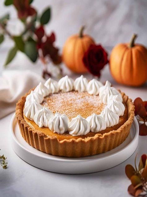 Pumpkin Pie Gingerbread Crust, Gingerbread Crust Pie, Halloween Pumpkin Pie Ideas, Beautiful Pumpkin Pie, Buttermilk Pumpkin Pie, Fall Pie Aesthetic, Pumpkin Pie Wedding, Ginger Snap Crust Pumpkin Pie, Gingerbread Crust Pumpkin Pie