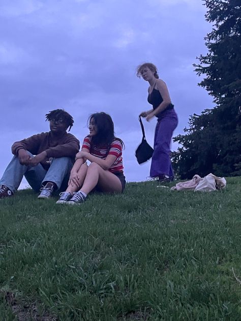 summer, midwest summer, midwest emo, friend group, friends, aesthetic, midwest emo aesthetic Emo Summer Aesthetic, Midwest Emo Summer, Emo Friend Group, Amari Core, Midwest Nostalgia, Summer And Friends, Midwest Emo Aesthetic, Emo Summer, Midwest Summer