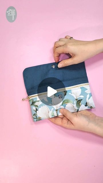 4,427 likes, 20 comments - tendersmile.handmade el October 5, 2023: "Quick and Easy sewing tips/ Fabric long wallet / clutch wallet #shorts #shortsvideo #sewingtutorial #reels #tendersmilehandmade". Tendersmile Handmade, Clutch Sewing, October 5, Sewing Tips, S Video, Long Wallet, Clutch Wallet, Sewing Hacks, Sewing Tutorials