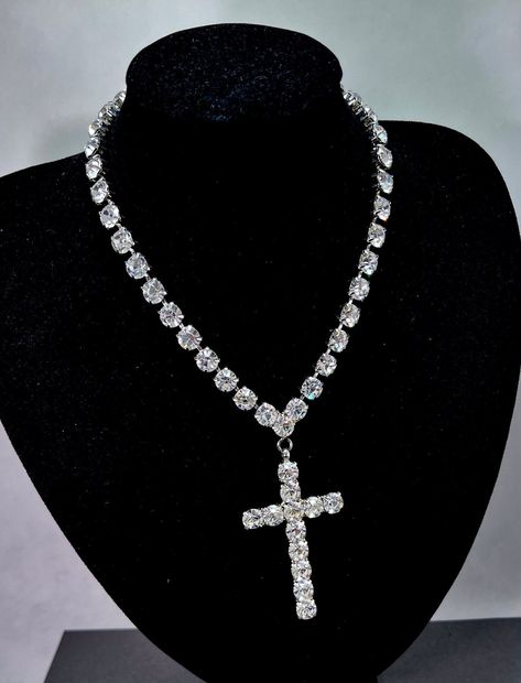 Wow! Look at the latest addition to my #etsy shop: Vintage Signed #GRAZIANO - BOLD Cross Pendant #Necklace - Big Sparkling Clear Rhinestones - STUNNING! https://etsy.me/3mXUUoL #clear #cross #rhinestones #crystal #designer Giant Cross Necklace, Big Cross Necklace, Hat Jewelry, Big Cross, Cross Necklaces, Necklace Big, Bold Necklace, Jewelry Workshop, Sun City