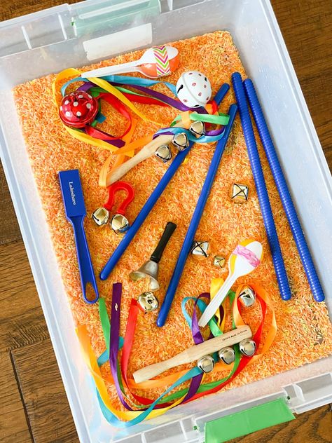 Music Sensory Bin, Music Crafts Preschool, Nanny Ideas, Preschool Music Activities, Instrument Craft, Music Activities For Kids, Music For Toddlers, Music Study, Toddler Curriculum