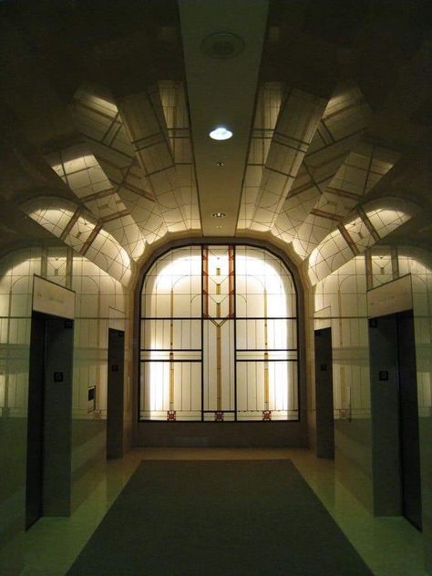 Art Deco Lobby, Arte Art Deco, Art Deco Arch, Deco Interiors, Art Deco Shapes, Art Deco Inspiration, Deco Luminaire, Streamline Moderne, Art Deco Decor