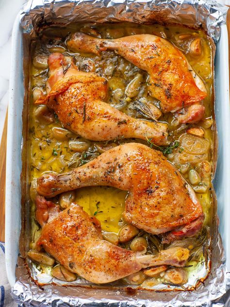 Garlic Thyme Chicken, Chicken And Shallots Recipe, Chicken Casserole Recipes Videos, Chicken Rosemary Recipes, Chicken Drum Recipes, Rosemary Dishes, Roasted Chicken Quarters, Chicken Thyme, Chicken Rosemary