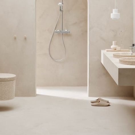 Finnish design company Woodio has created a toilet, in which everything from the seat to the bowl is formed from a wood composite that reportedly generates 99 per cent fewer emissions in its production than ceramics. Pentagon Design, Aesthetic Bathroom, Bathroom Cleaning Hacks, Toilet Design, Traditional Ceramics, Wall Hung Toilet, Flush Toilet, Block Wall, Design Milk