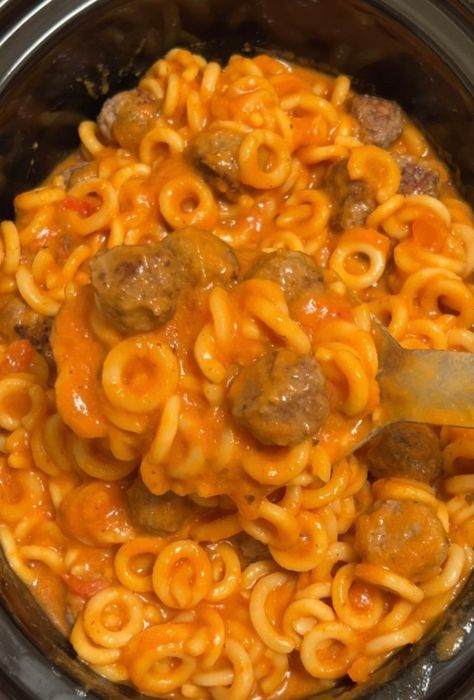 Copycat Spaghetti Os, School Lunch Copycat Recipes, Spaghettios And Meatballs Recipe, Spagetti O's Homemade, Cheddars Copycat Recipes, Homemade Spaghettios With Meatballs, Diy Spaghettios, Homemade Chef Boyardee, Knorr Pasta Sides Copycat Recipes