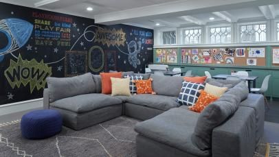 Hangout Room Ideas, Finished Basement Designs, Basement Games, Hangout Room, Basement Playroom, Modern Basement, Basement Inspiration, Game Room Basement, Kids Basement